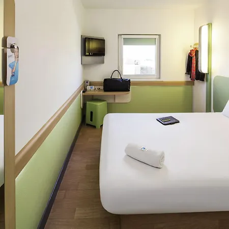 Ibis Budget Birmingham Airport Terminal Building - Nec 2*