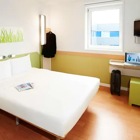 Ibis Budget Birmingham Airport Terminal Building - Nec Bickenhill